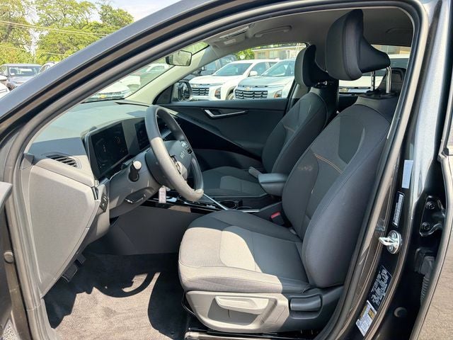 2025 Kia Niro LX