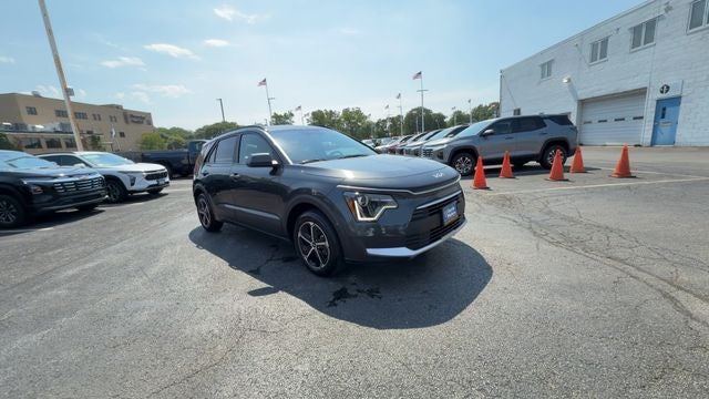 2025 Kia Niro LX