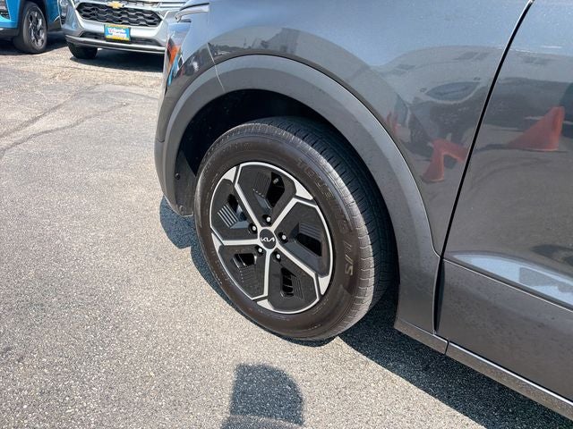 2025 Kia Niro LX