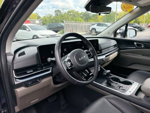 2025 Kia Carnival LXS