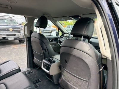 2025 Kia Carnival LXS