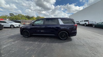 2025 Kia Carnival LXS