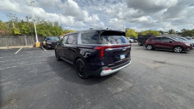 2025 Kia Carnival LXS