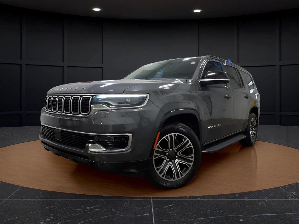 2023 Jeep Wagoneer Base