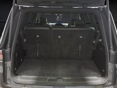 2023 Jeep Wagoneer Base