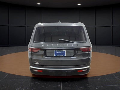 2023 Jeep Wagoneer Base
