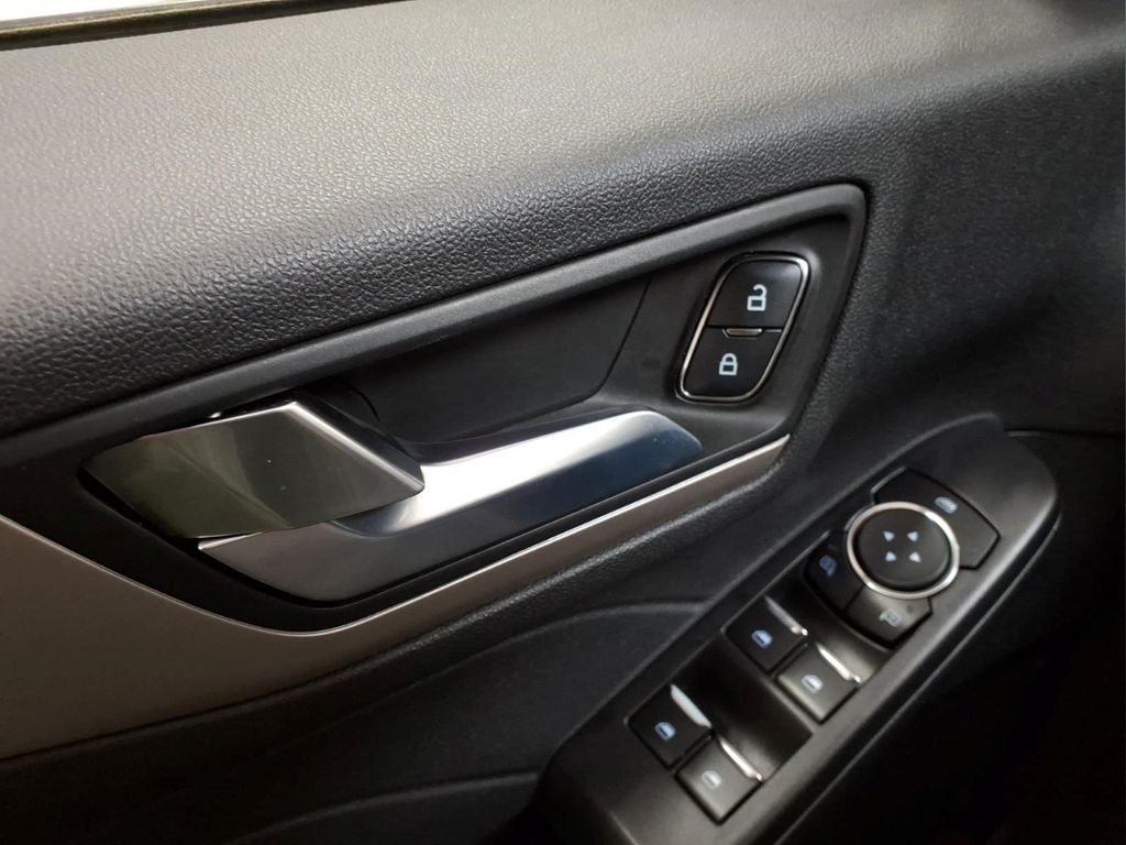 2022 Ford Escape Hybrid SEL