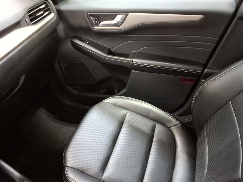 2022 Ford Escape Hybrid SEL