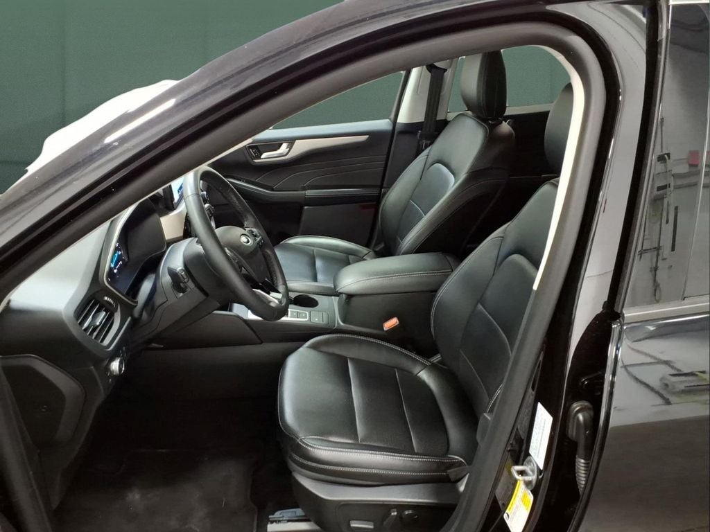 2022 Ford Escape Hybrid SEL