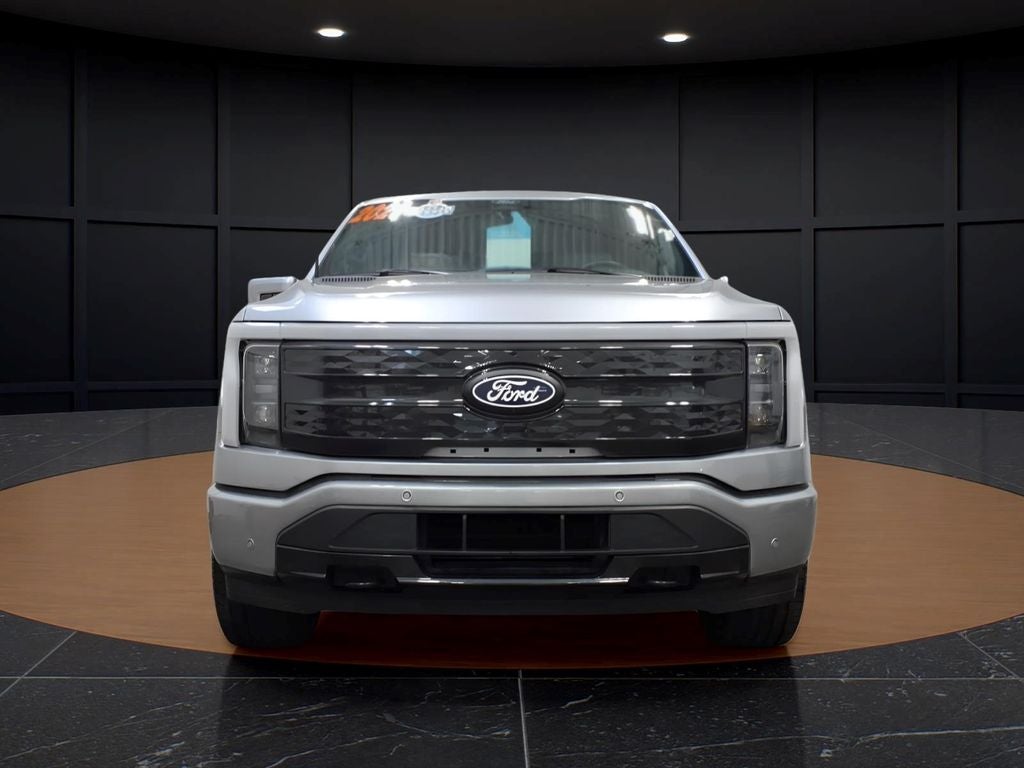 2025 Ford F-150 Lightning Platinum