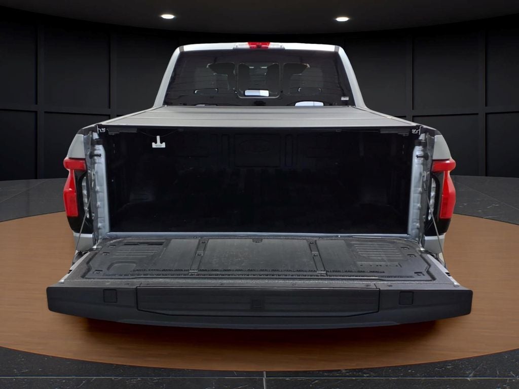 2025 Ford F-150 Lightning Platinum