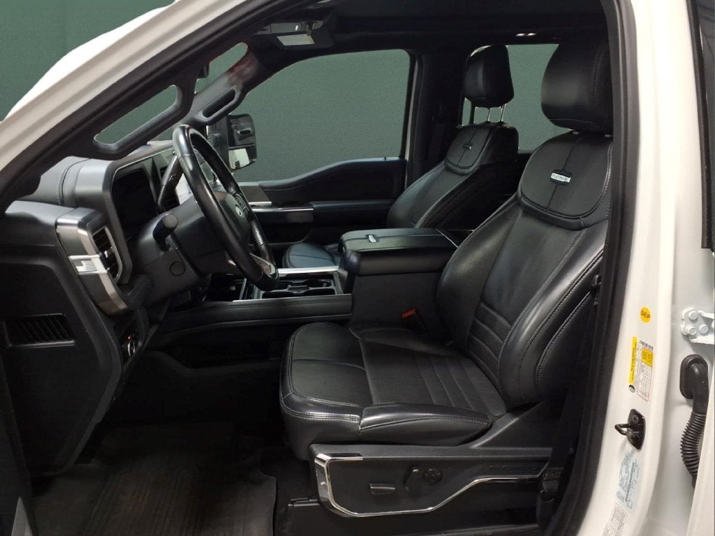 2025 Ford F-250 Super Duty Platinum