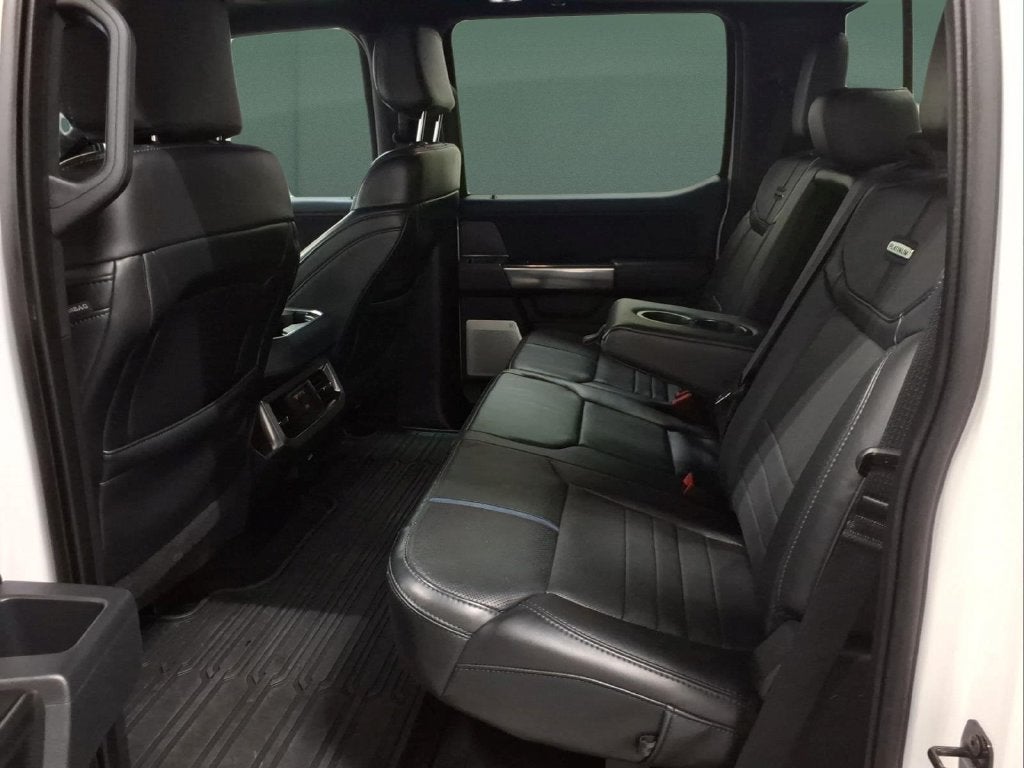 2025 Ford F-250 Super Duty Platinum