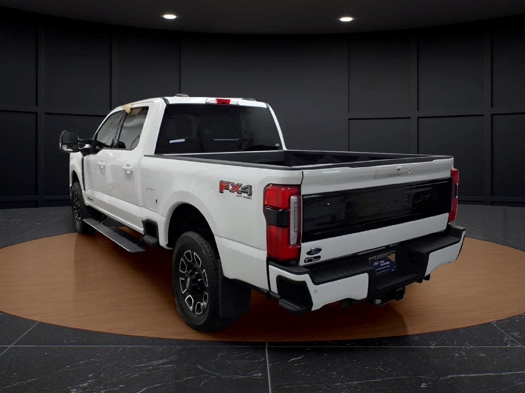 2025 Ford F-250 Super Duty Platinum