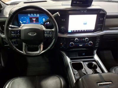 2025 Ford F-250 Super Duty Platinum