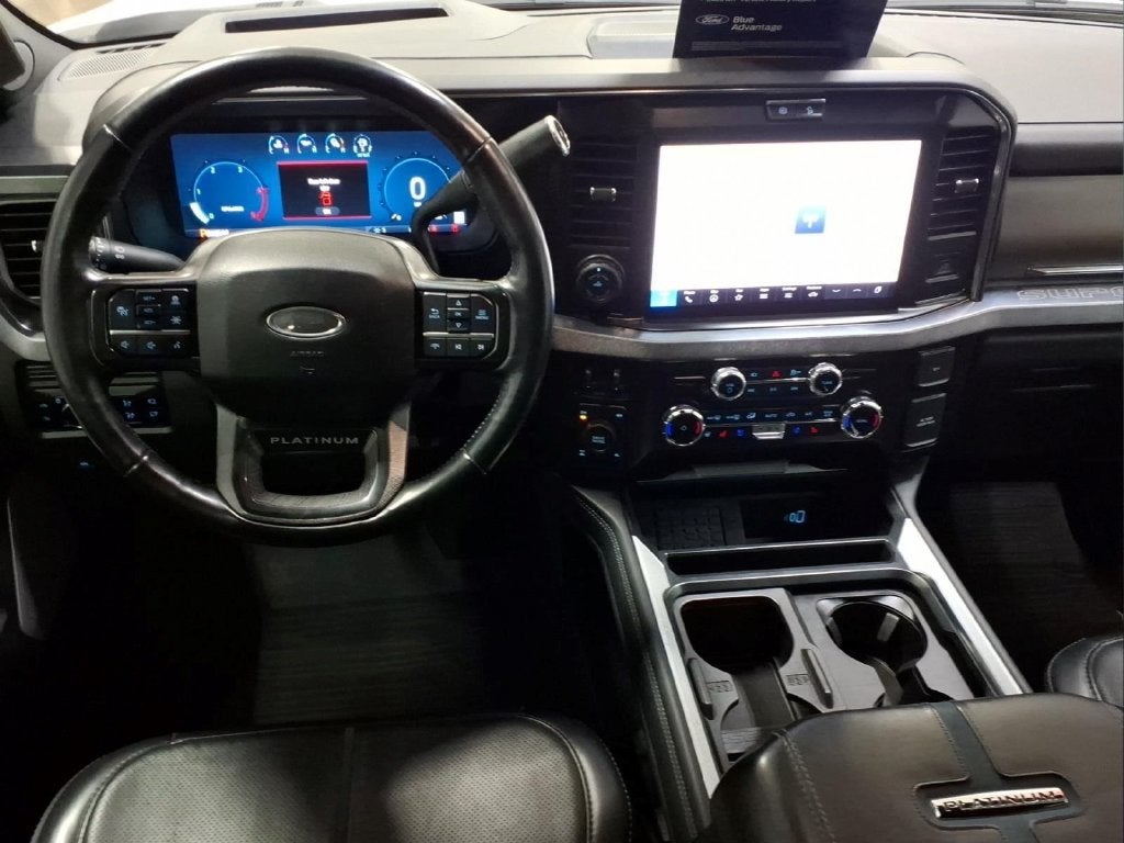 2025 Ford F-250 Super Duty Platinum
