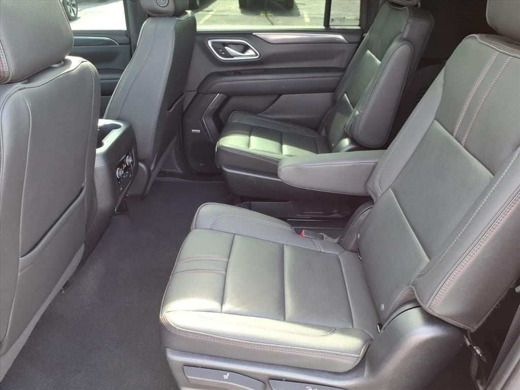 2022 Chevrolet Suburban RST