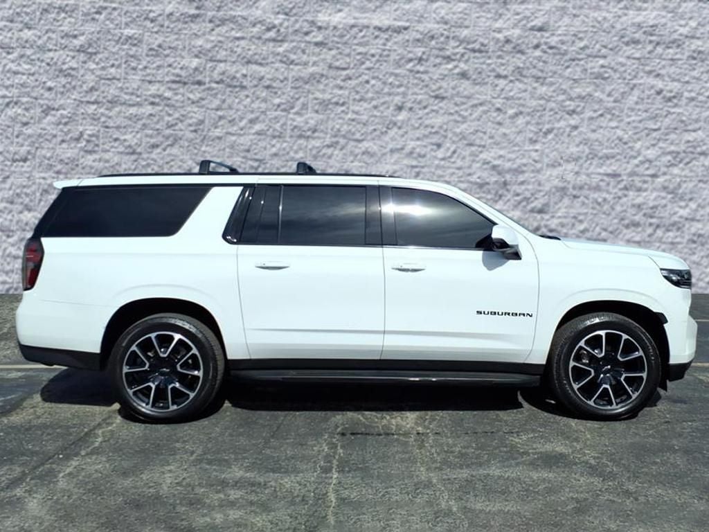 2022 Chevrolet Suburban RST