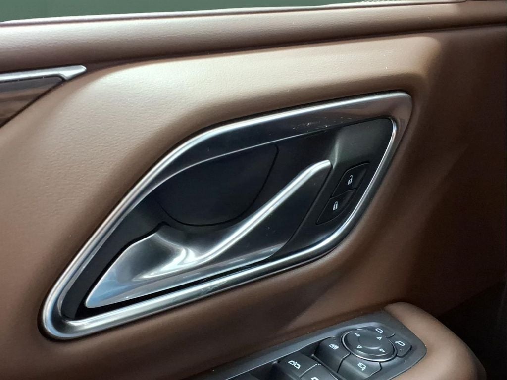 2022 Chevrolet Suburban High Country