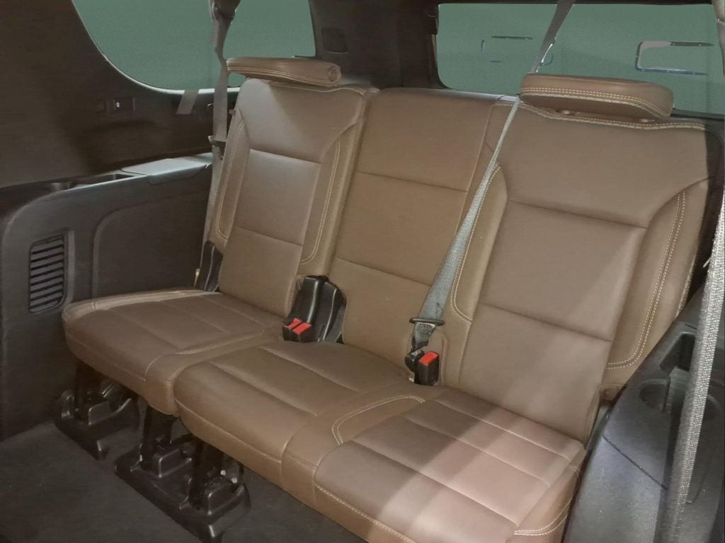 2022 Chevrolet Suburban High Country