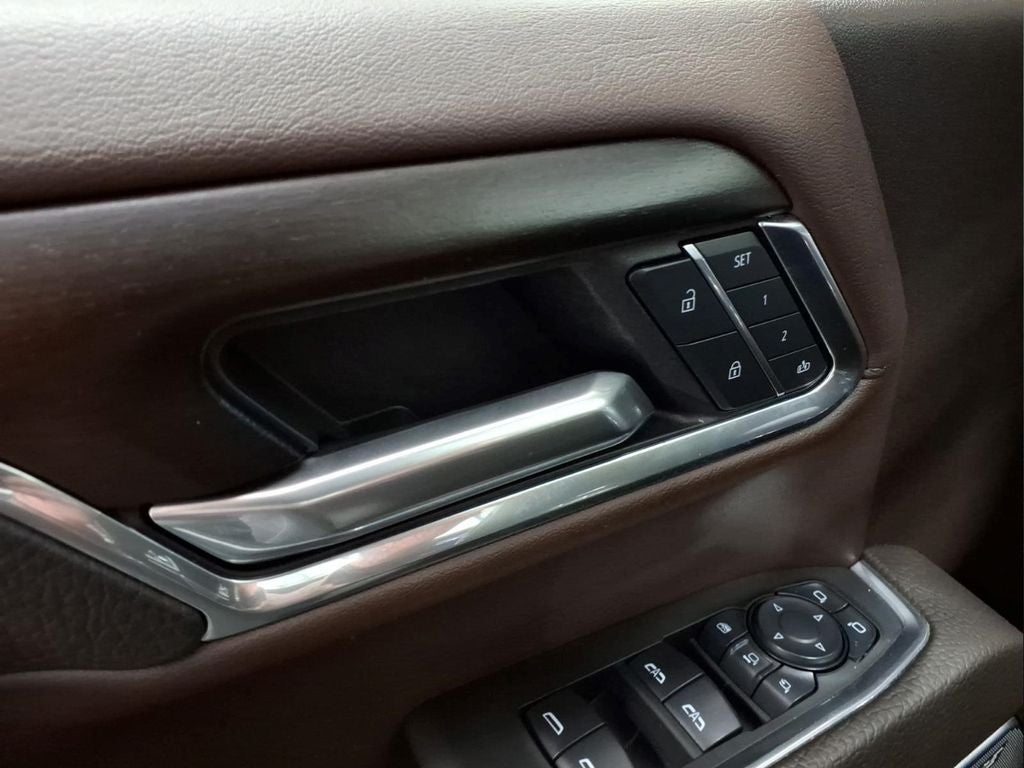 2025 GMC Sierra 2500HD Denali