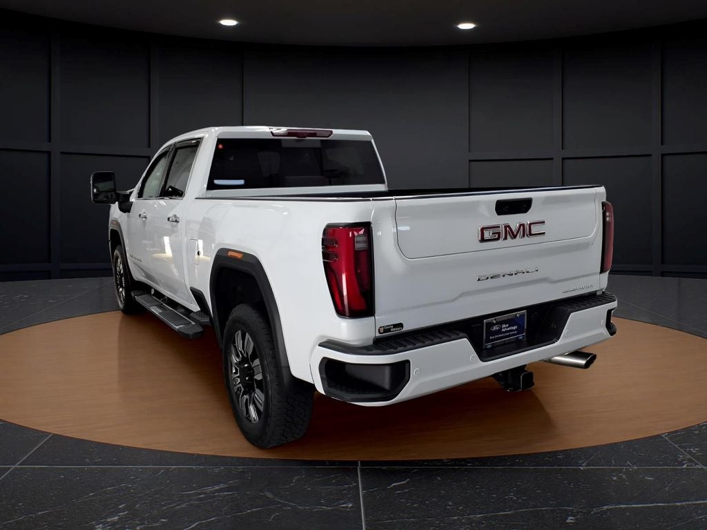 2025 GMC Sierra 2500HD Denali