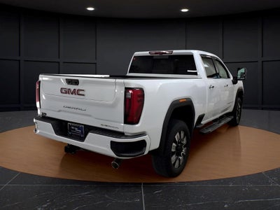 2025 GMC Sierra 2500HD Denali