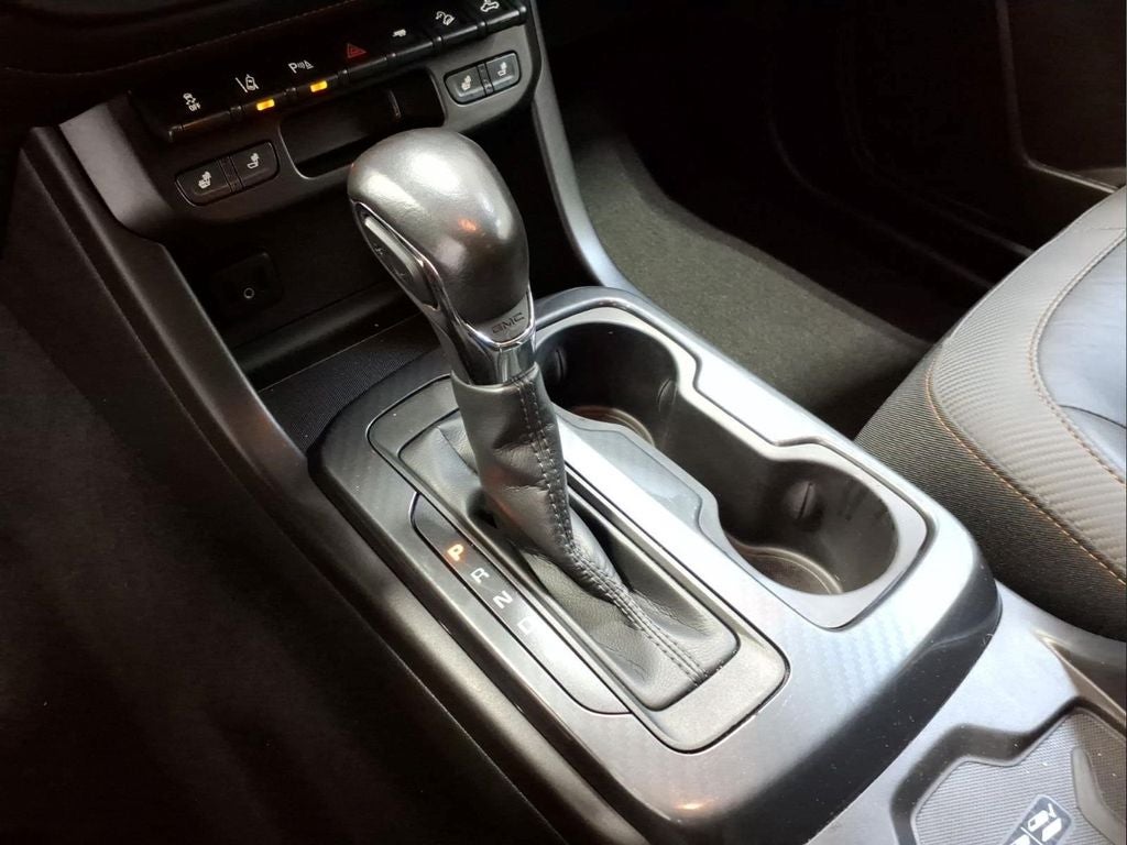2022 GMC Canyon AT4 w/Leather