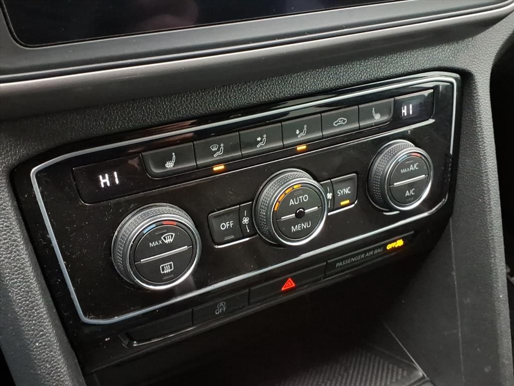 2020 Volkswagen Atlas Cross Sport 3.6L V6 SE w/Technology 4Motion