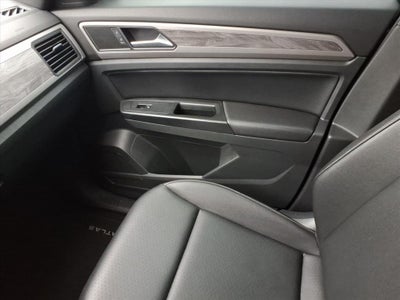 2020 Volkswagen Atlas Cross Sport 3.6L V6 SE w/Technology 4Motion