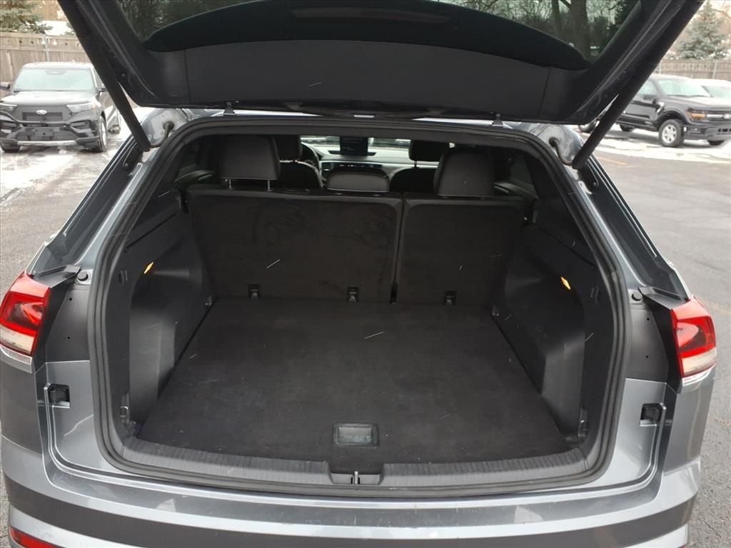 2020 Volkswagen Atlas Cross Sport 3.6L V6 SE w/Technology 4Motion