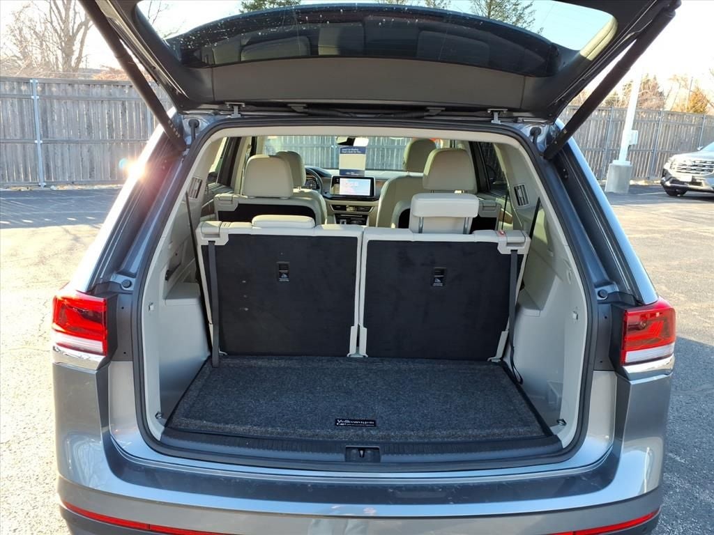 2024 Volkswagen Atlas 2.0T SE w/Technology