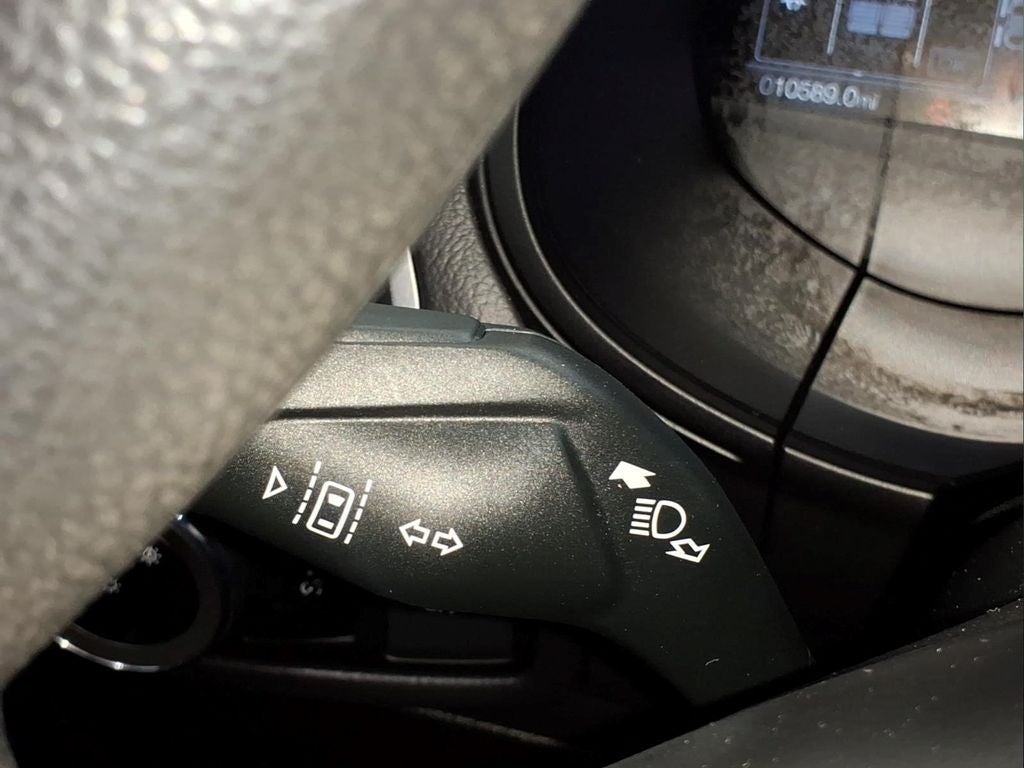 2023 Ford Edge SE