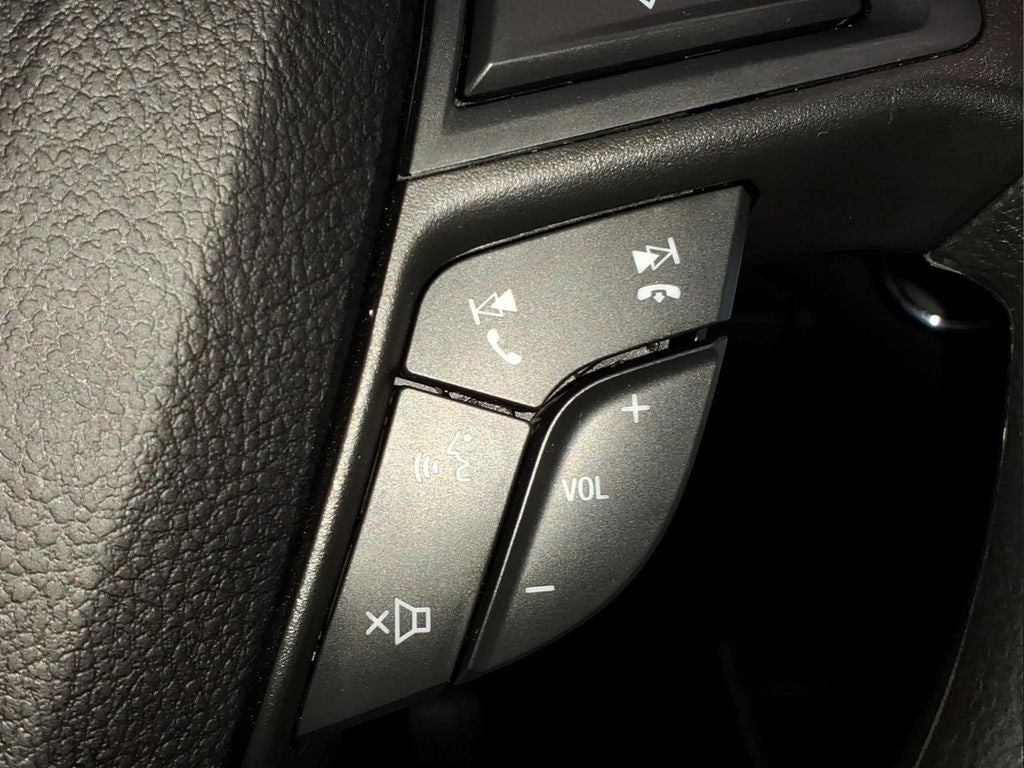 2023 Ford Edge SE