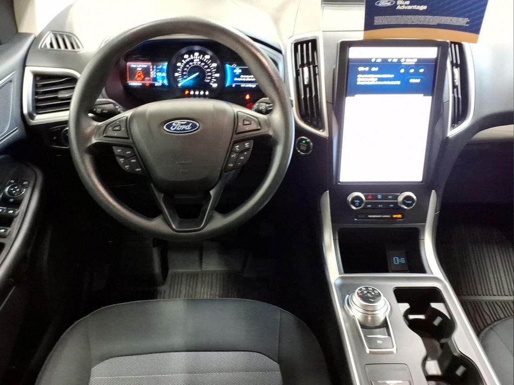2023 Ford Edge SE