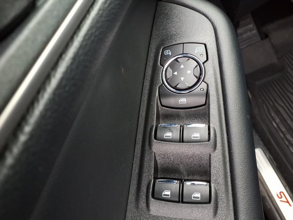 2024 Ford Edge ST Line