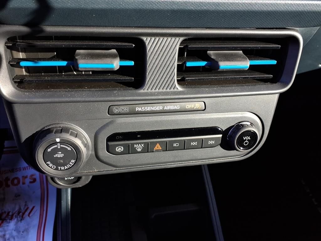 2025 Ford Maverick Lobo High