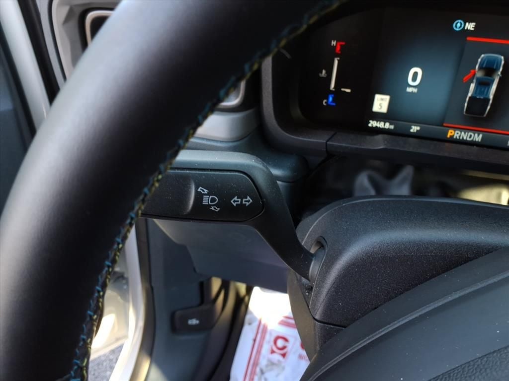 2025 Ford Maverick Lobo High