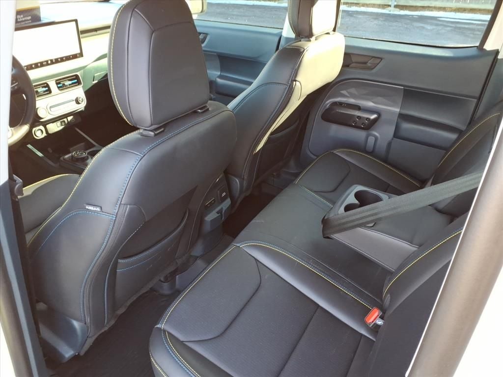 2025 Ford Maverick Lobo High