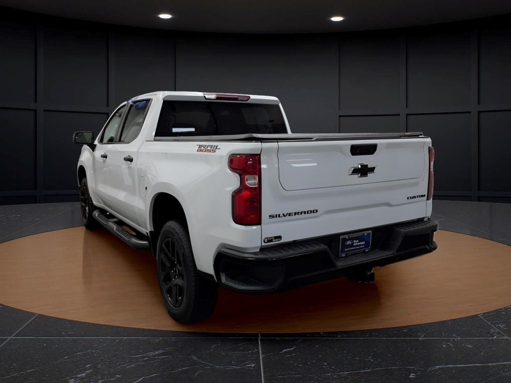 2023 Chevrolet Silverado 1500 Custom Trail Boss