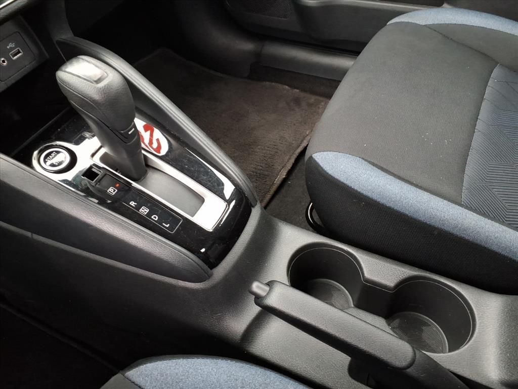 2023 Nissan Versa 1.6 SV