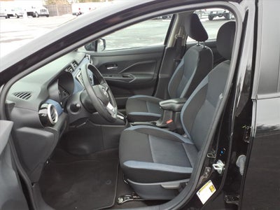 2023 Nissan Versa 1.6 SV