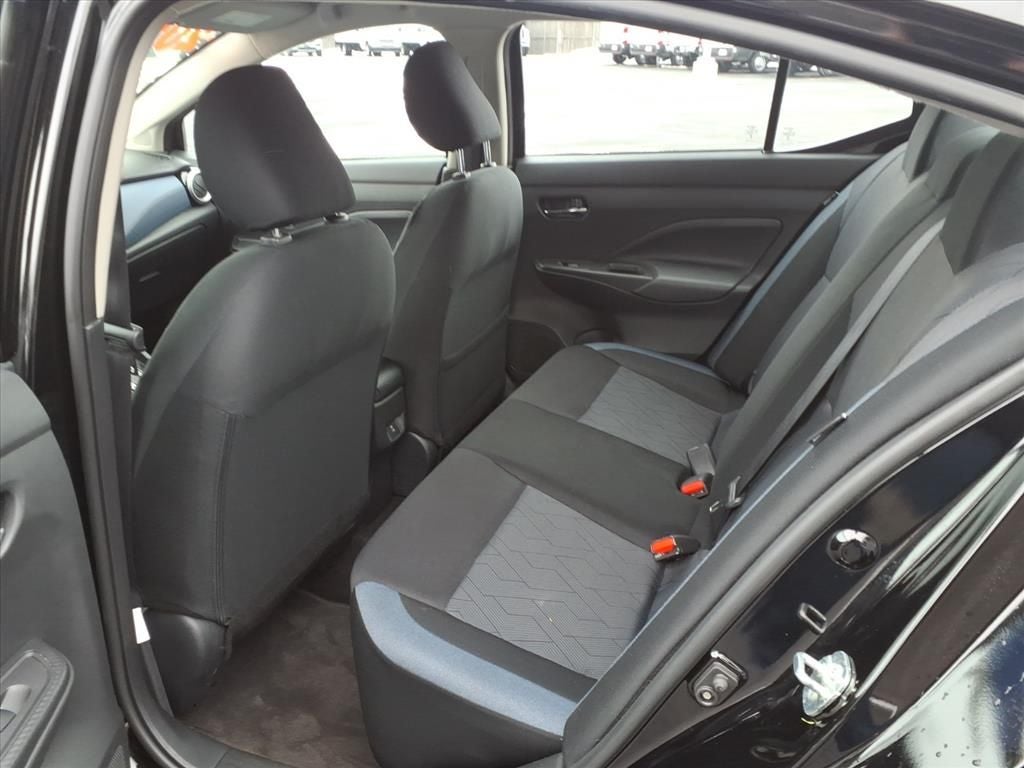 2023 NISSAN VERSA - Image 27