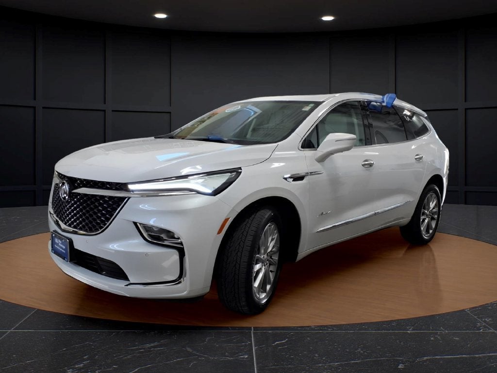 2024 Buick Enclave Avenir