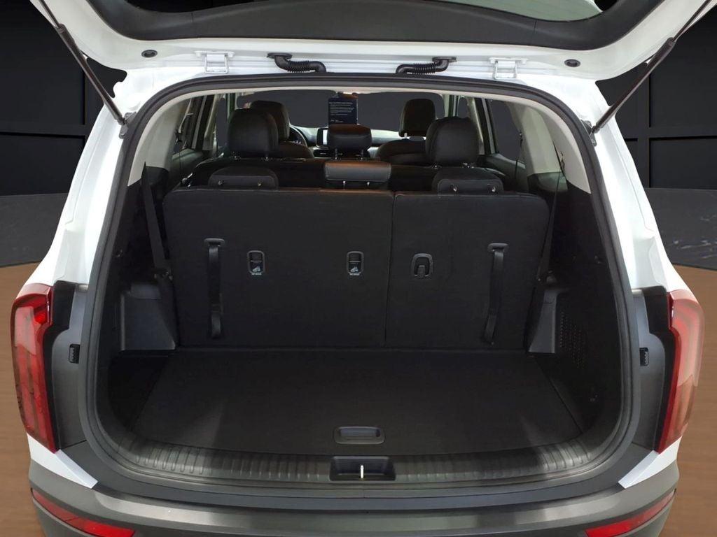 2022 Kia Telluride LX