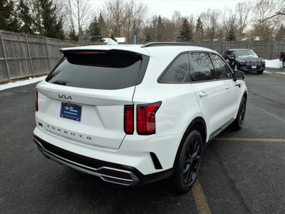 2022 Kia Sorento SX