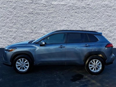 2024 Toyota Corolla Cross LE