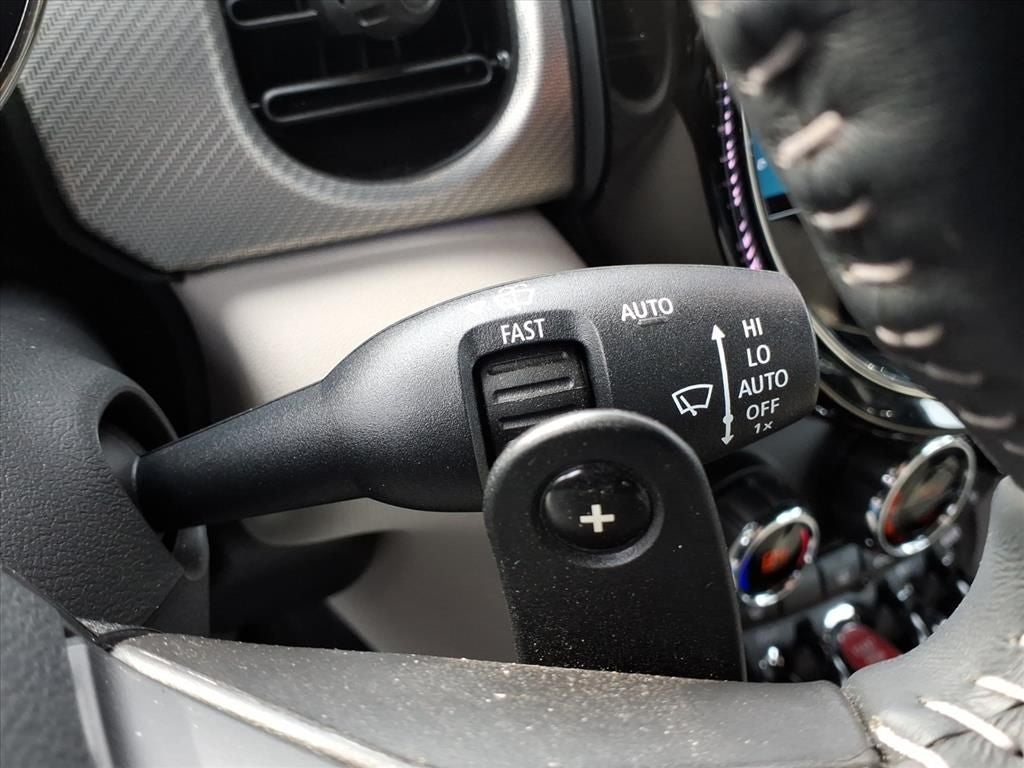 2024 MINI John Cooper Works Iconic