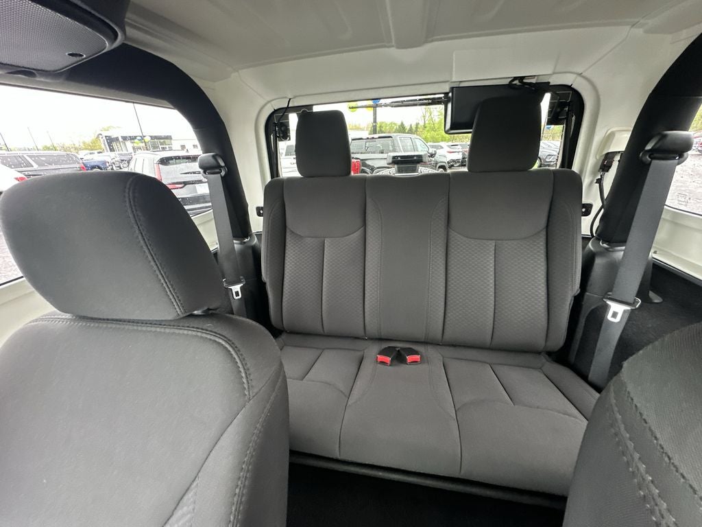 2015 Jeep Wrangler Sport Hard Top
