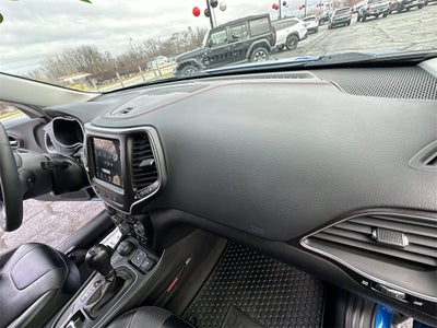 2022 Jeep Cherokee Trailhawk